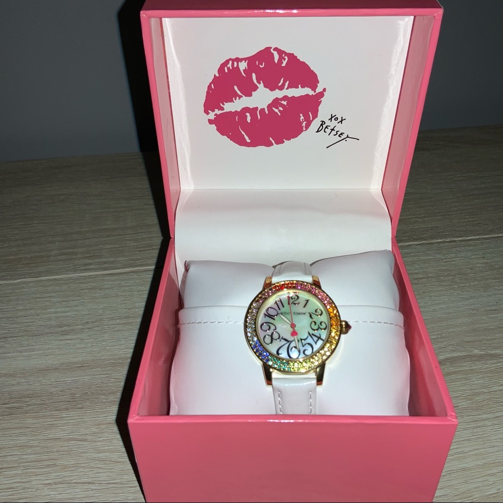 Betsy Johnson 33mm Quartz Metal and Leather Watch